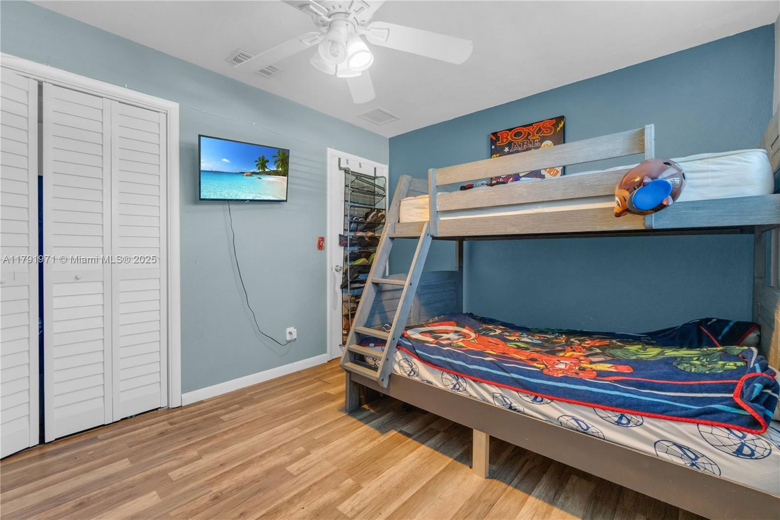 Real estate property located at 4649 28th Ave, Broward, Avon Heights, Dania Beach, FL
