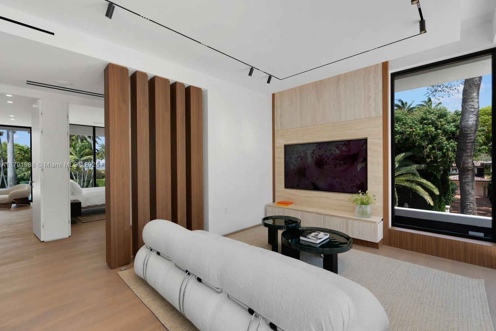 Real estate property located at 1800 27th Street, Miami-dade, Sunset Islands Island No 2, Miami Beach, FL