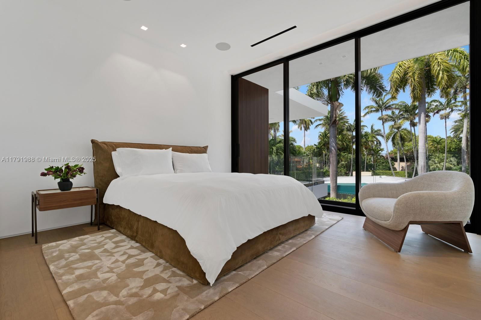Real estate property located at 1800 27th Street, Miami-dade, Sunset Islands Island No 2, Miami Beach, FL
