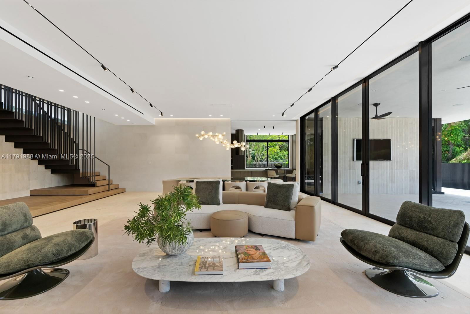 Real estate property located at 1800 27th Street, Miami-dade, Sunset Islands Island No 2, Miami Beach, FL