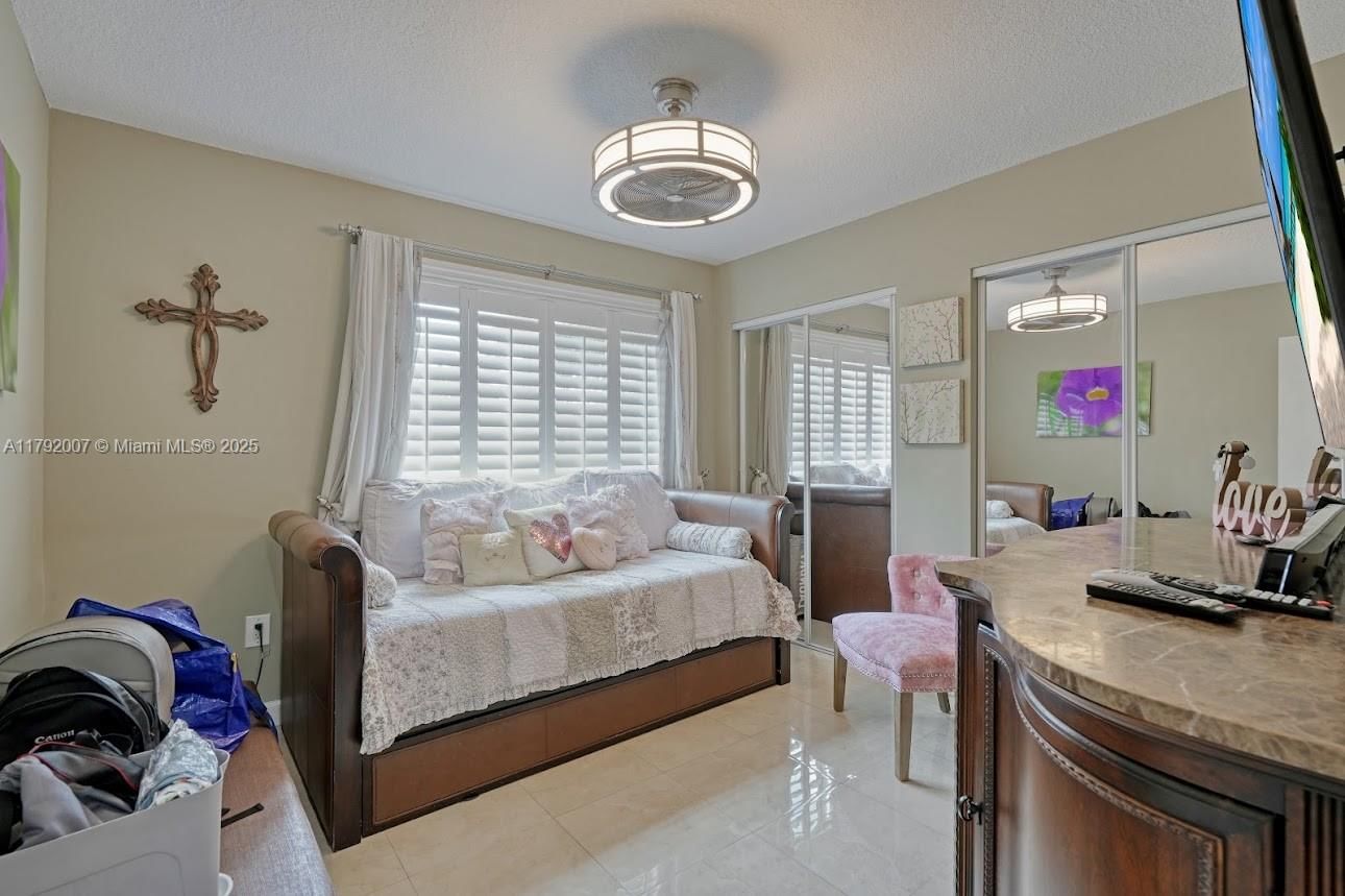 Real estate property located at 19720 79th Ct, Miami-dade, Saga Bay Sec 1 Part 4 Ame, Cutler Bay, FL
