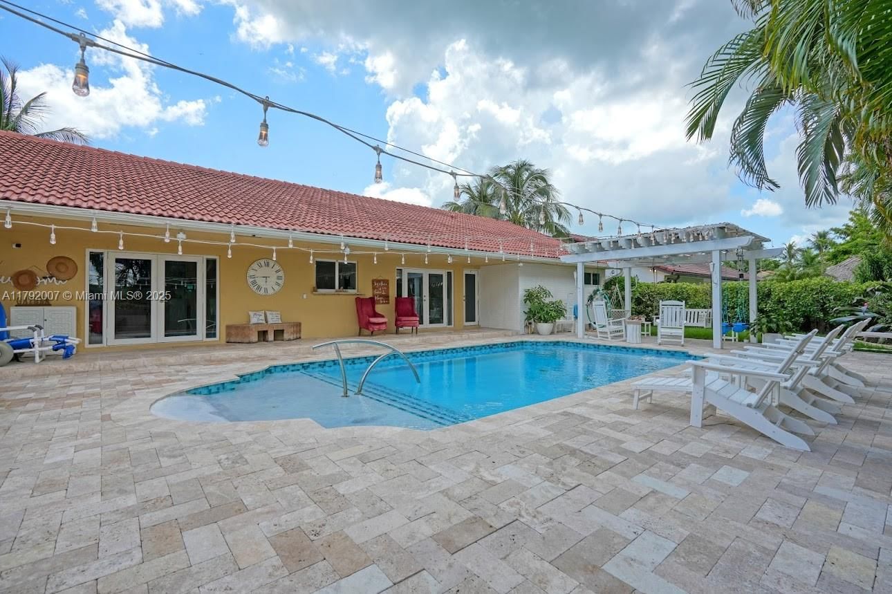 Real estate property located at 19720 79th Ct, Miami-dade, Saga Bay Sec 1 Part 4 Ame, Cutler Bay, FL