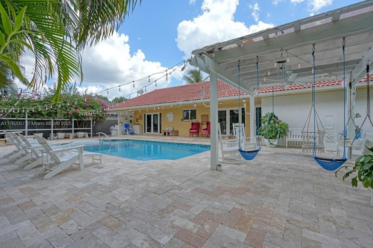 Real estate property located at 19720 79th Ct, Miami-dade, Saga Bay Sec 1 Part 4 Ame, Cutler Bay, FL