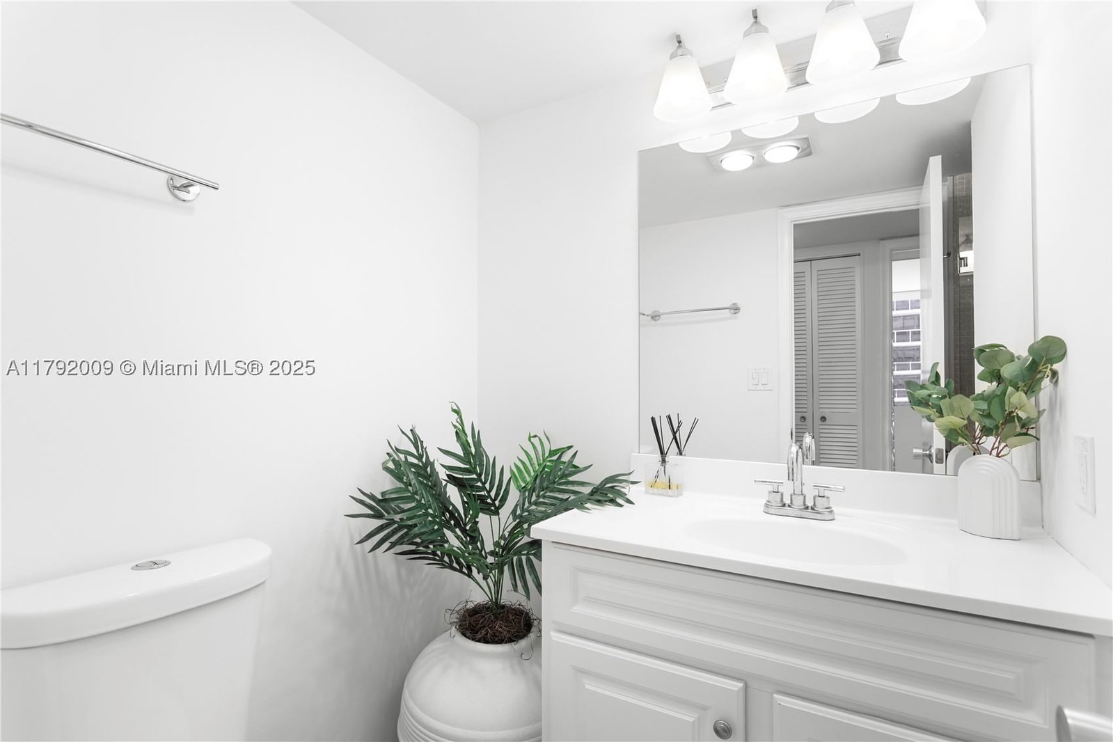Real estate property located at 11 Island Ave #407, Miami-dade, Costa Brava Condo, Miami Beach, FL