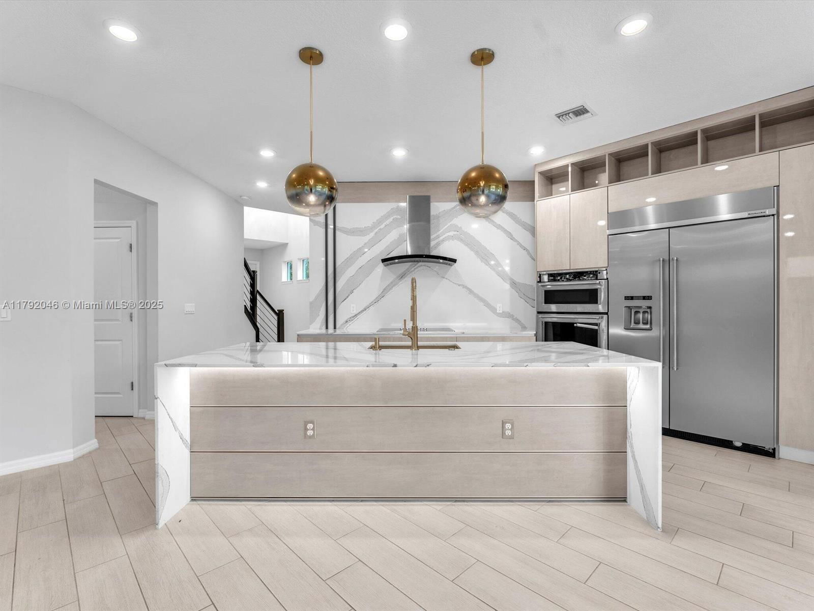Real estate property located at 4317 Ficus St, Broward, Parkview At Hillcrest, Hollywood, FL