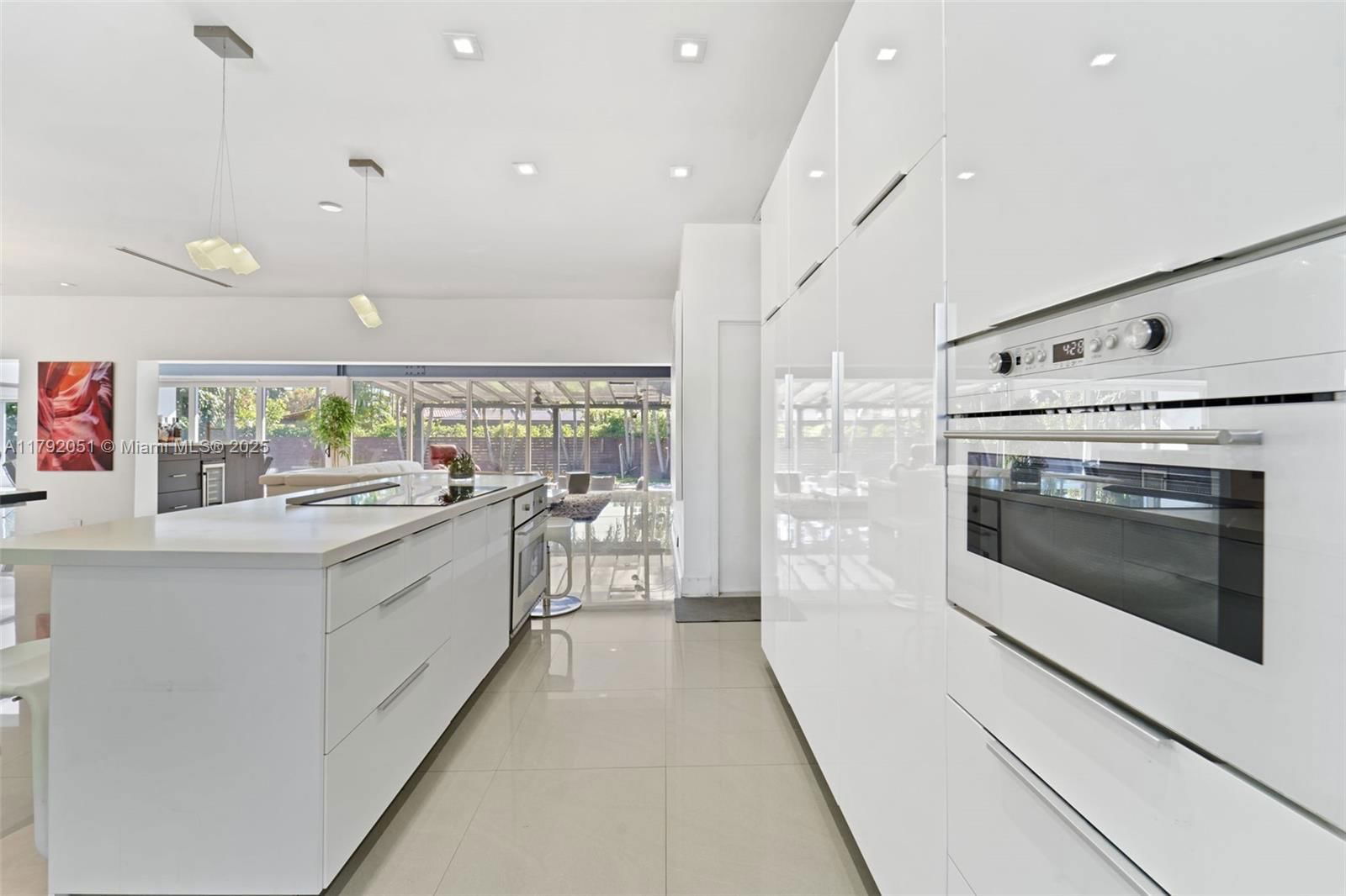 Real estate property located at 18 SAMANA DR, Miami-dade, Bay Heights, Miami, FL