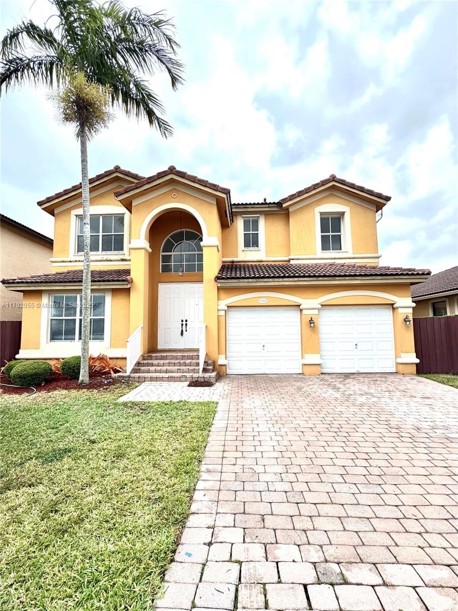 Real estate property located at 9260 153rd Psge, Miami-dade, Century Gardens Villas, Miami, FL