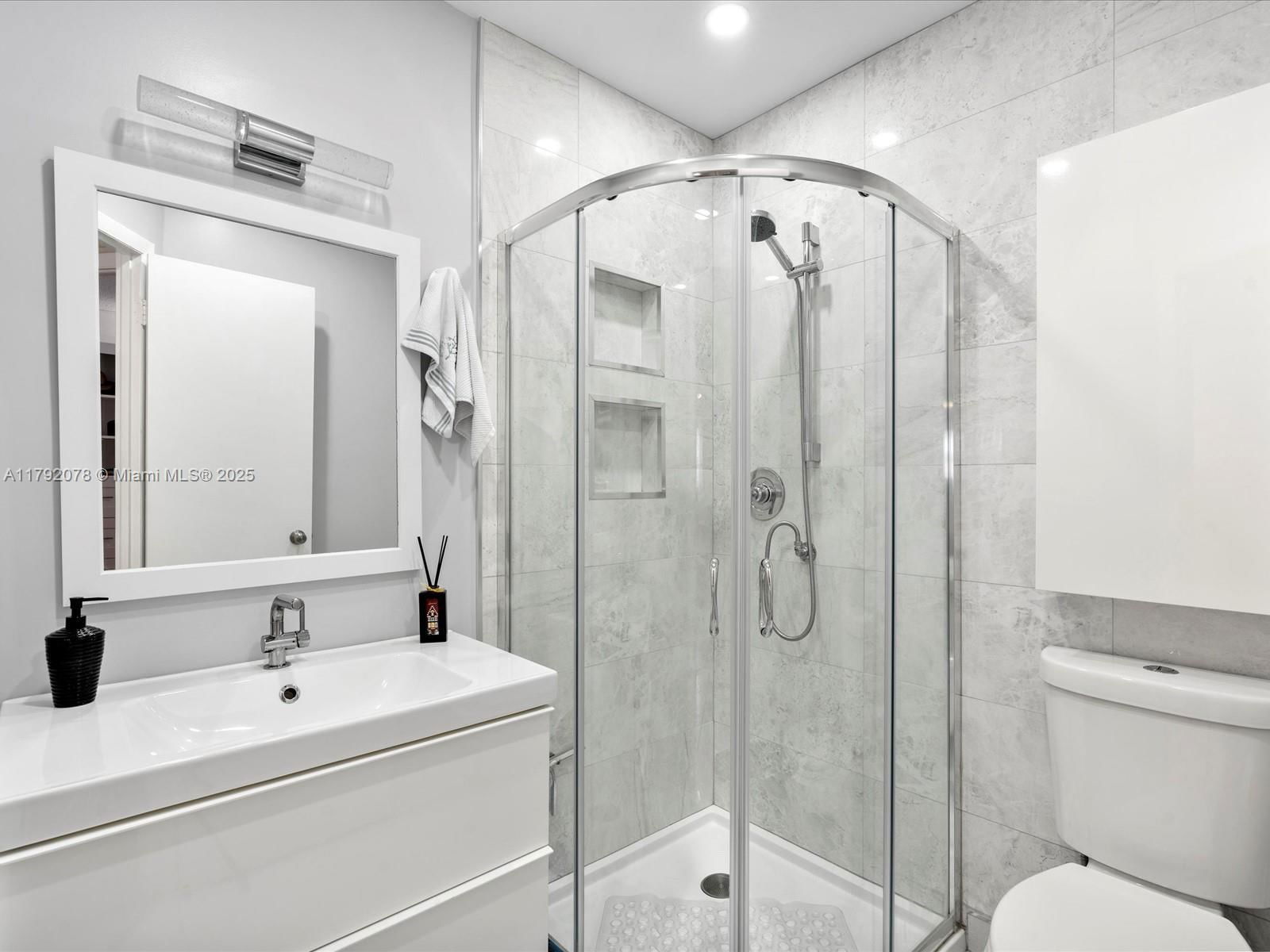 Real estate property located at 4431 16th St H110, Broward, Heather Hall Condo, Lauderhill, FL