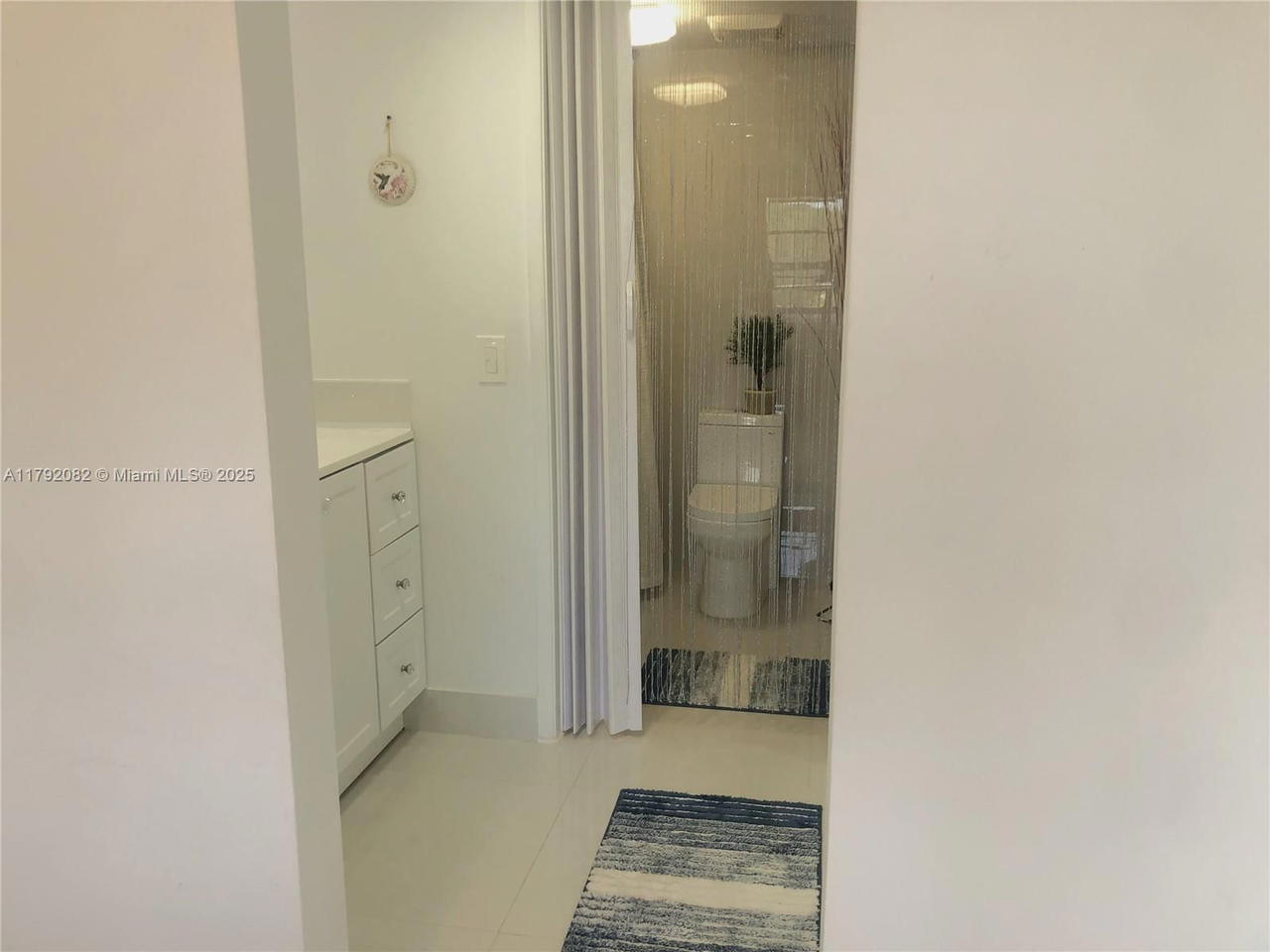 Real estate property located at 1101 Bahama Bnd B2, Broward, Bahama Village Condo, Coconut Creek, FL