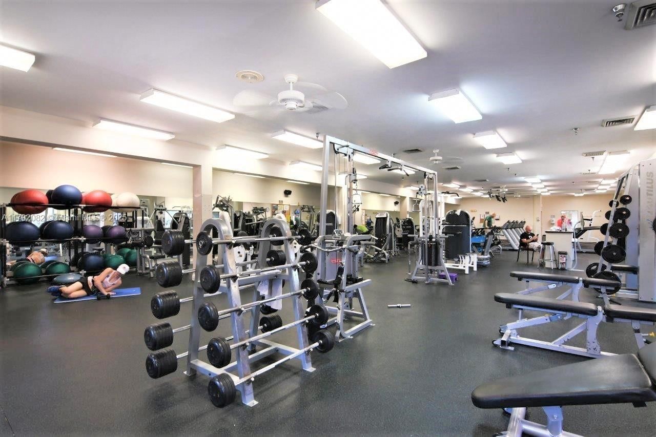 Real estate property located at 1101 Bahama Bnd B2, Broward, Bahama Village Condo, Coconut Creek, FL
