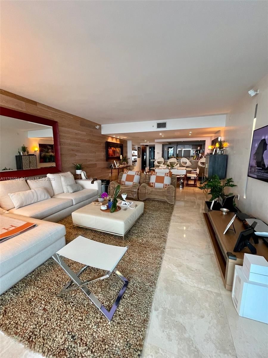 Real estate property located at 1331 Brickell Bay Dr #3607, Miami-dade, Jade Residences At Bricke, Miami, FL