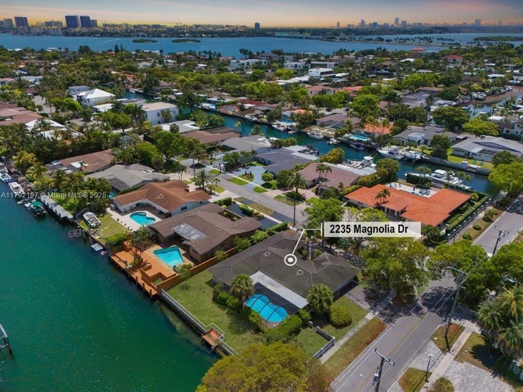 Real estate property located at 2235 Magnolia Dr, Miami-dade, Keystone Island No 4, North Miami, FL