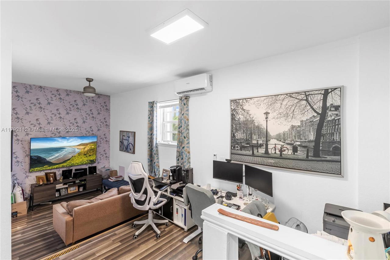 Real estate property located at 6690 Miramar Pkwy, Broward, Miramar Park, Miramar, FL