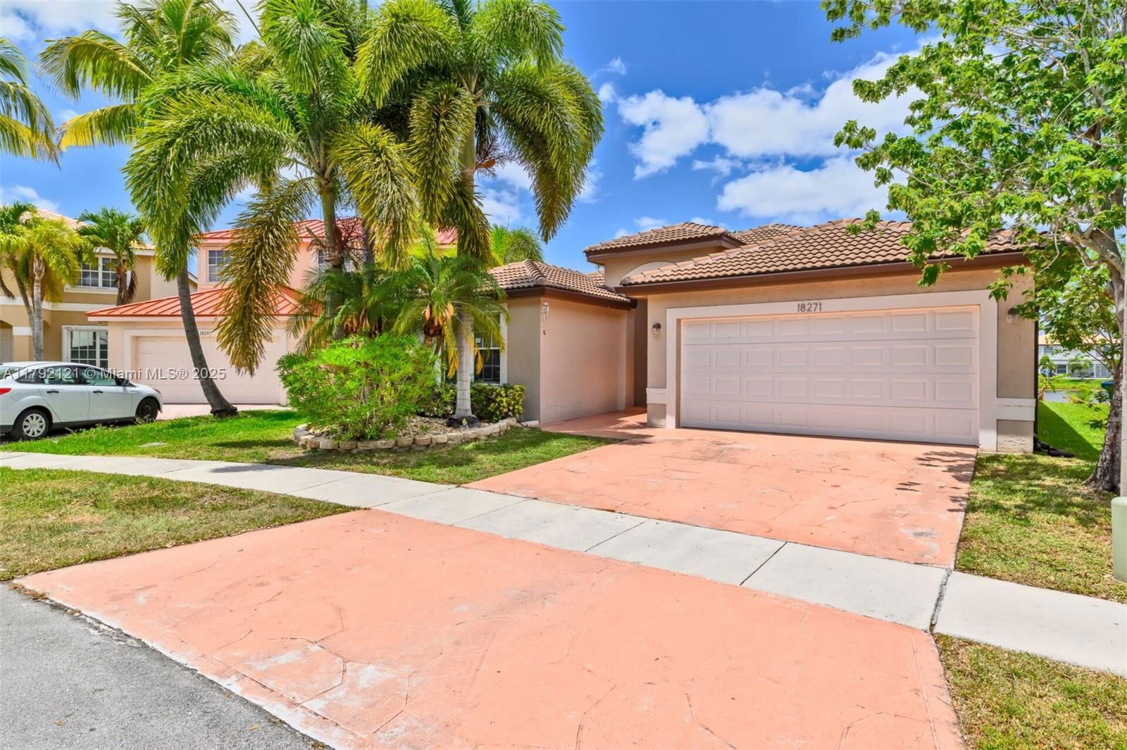 Real estate property located at 18271 27th St, Broward, Silver Lakes Phase Iii, Miramar, FL