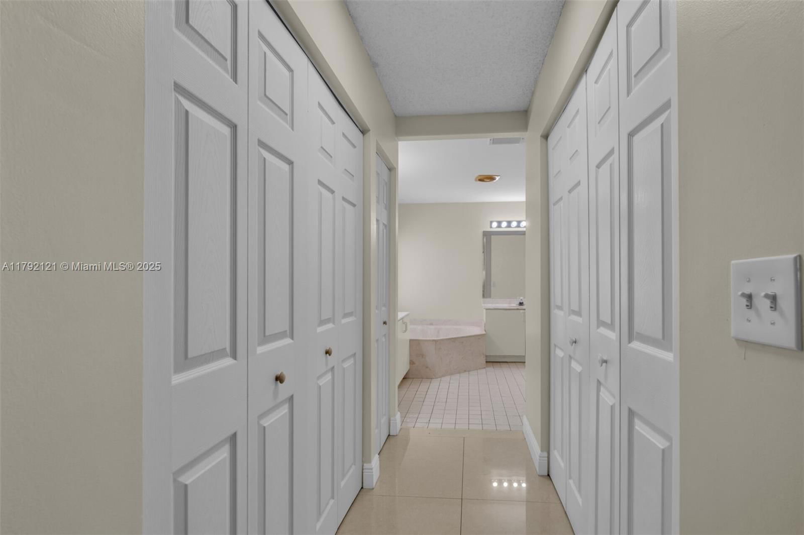Real estate property located at 18271 27th St, Broward, Silver Lakes Phase Iii, Miramar, FL