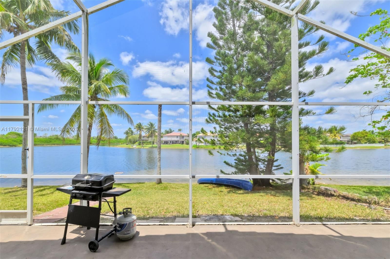 Real estate property located at 18271 27th St, Broward, Silver Lakes Phase Iii, Miramar, FL