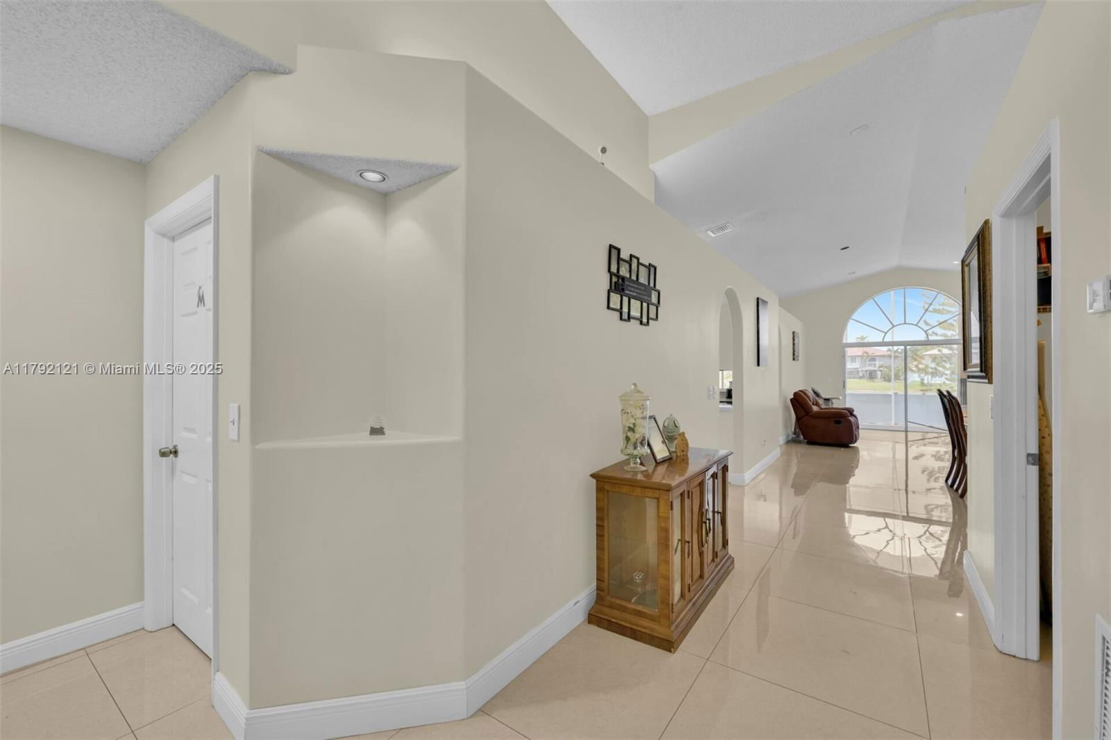 Real estate property located at 18271 27th St, Broward, Silver Lakes Phase Iii, Miramar, FL