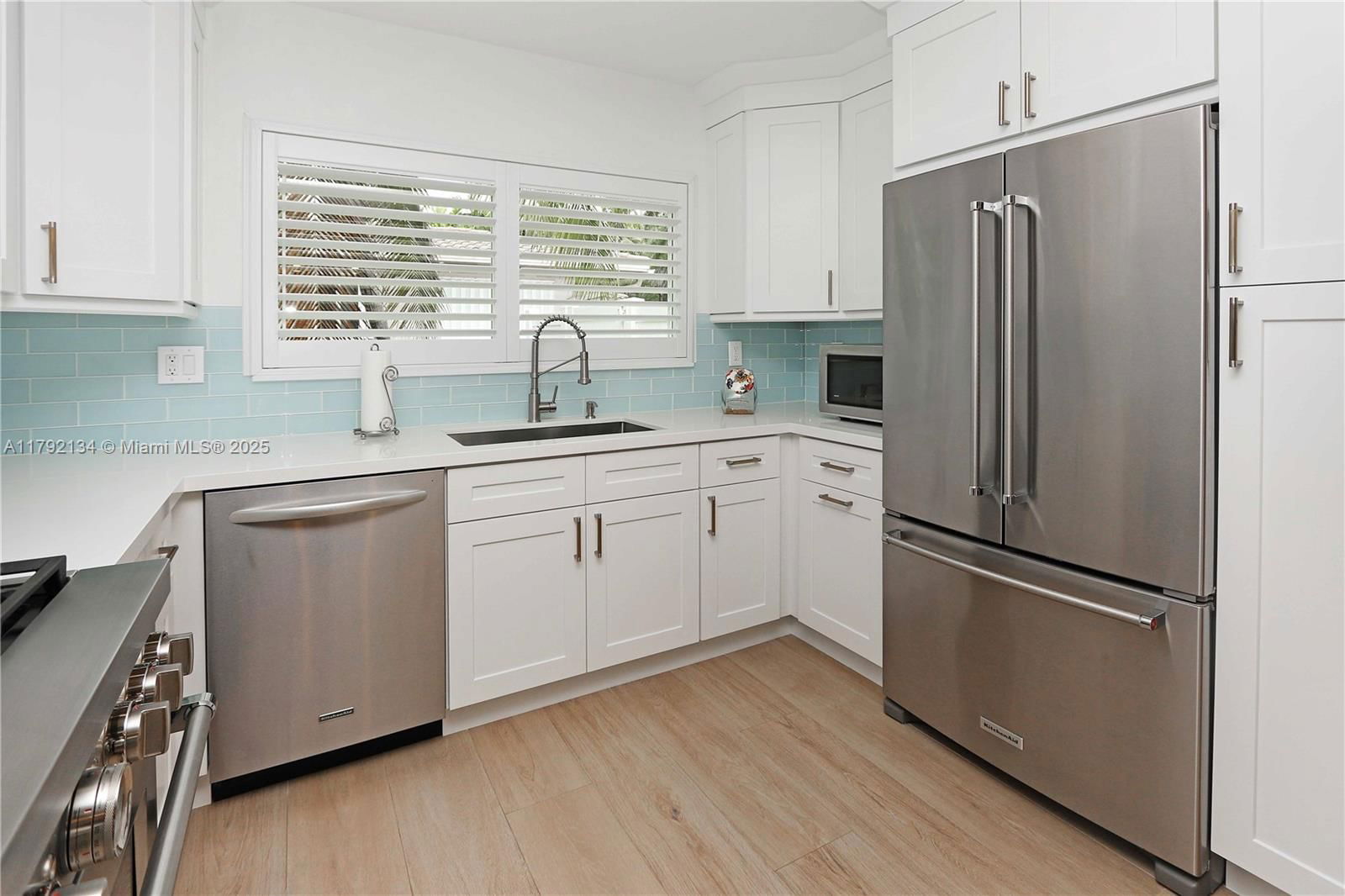 Real estate property located at 1215 Jefferson St, Broward, Hollywood Lakes Section, Hollywood, FL