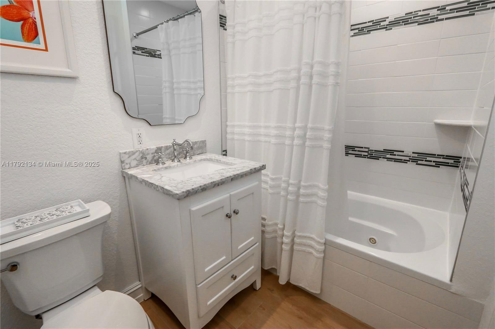 Real estate property located at 1215 Jefferson St, Broward, Hollywood Lakes Section, Hollywood, FL