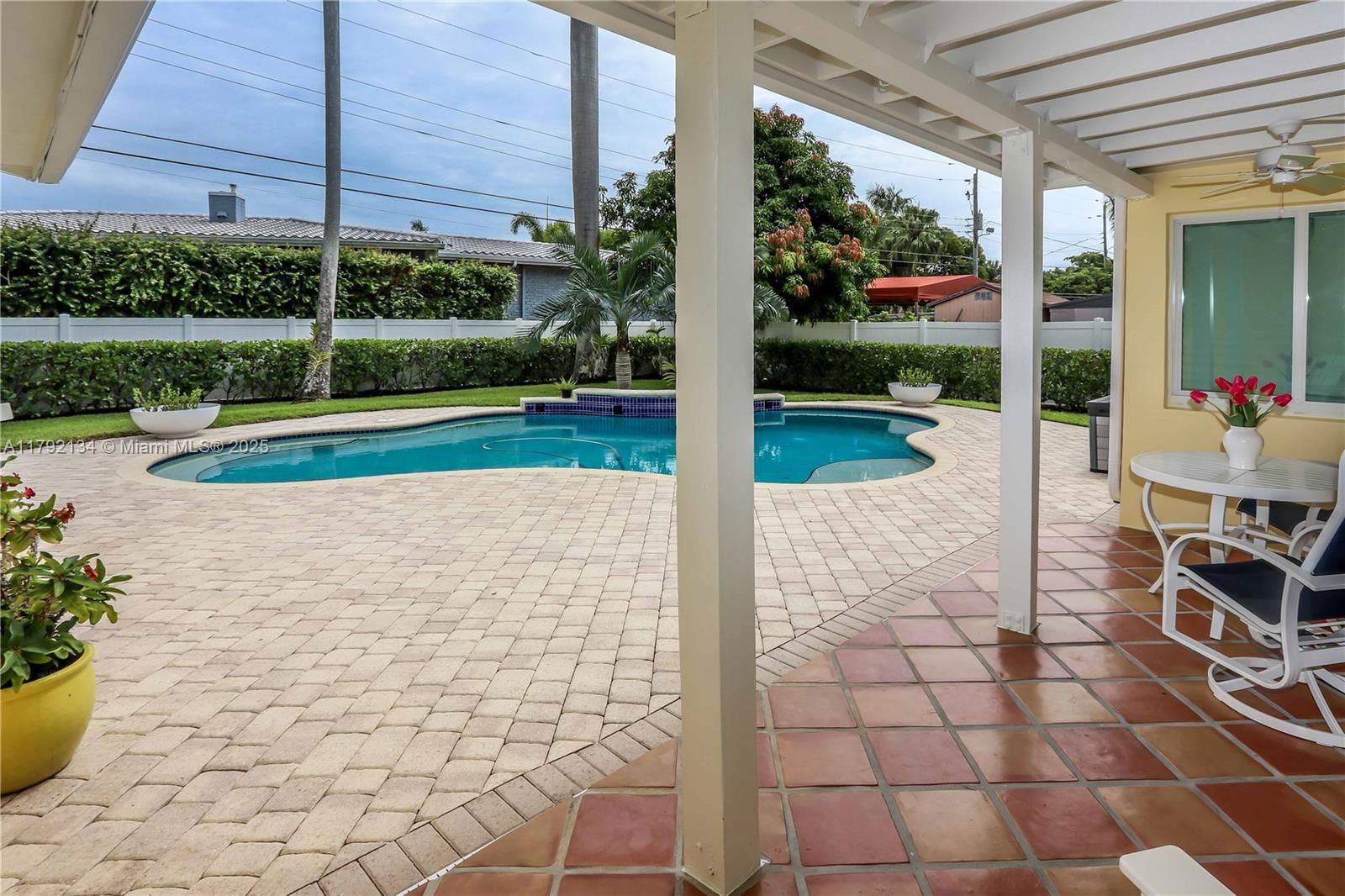 Real estate property located at 1215 Jefferson St, Broward, Hollywood Lakes Section, Hollywood, FL
