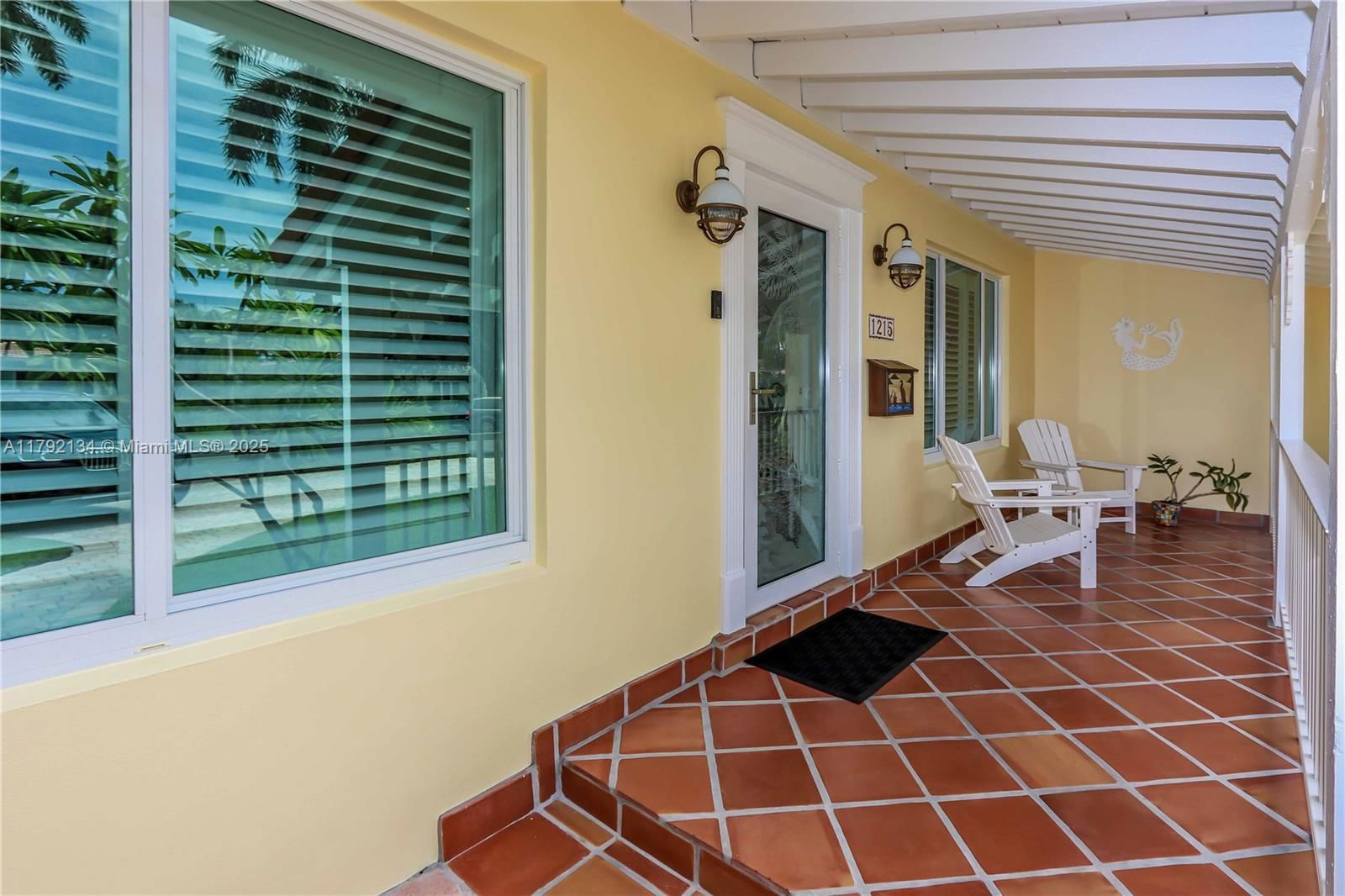 Real estate property located at 1215 Jefferson St, Broward, Hollywood Lakes Section, Hollywood, FL