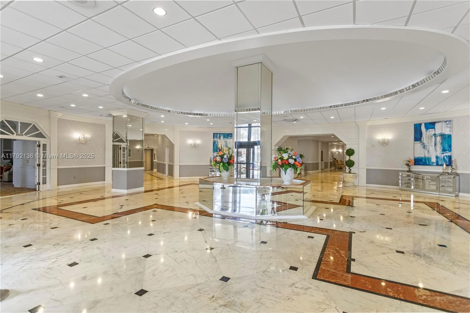 Real estate property located at 3800 Ocean Dr #1710, Broward, Hallmark Of Hollywood Con, Hollywood, FL