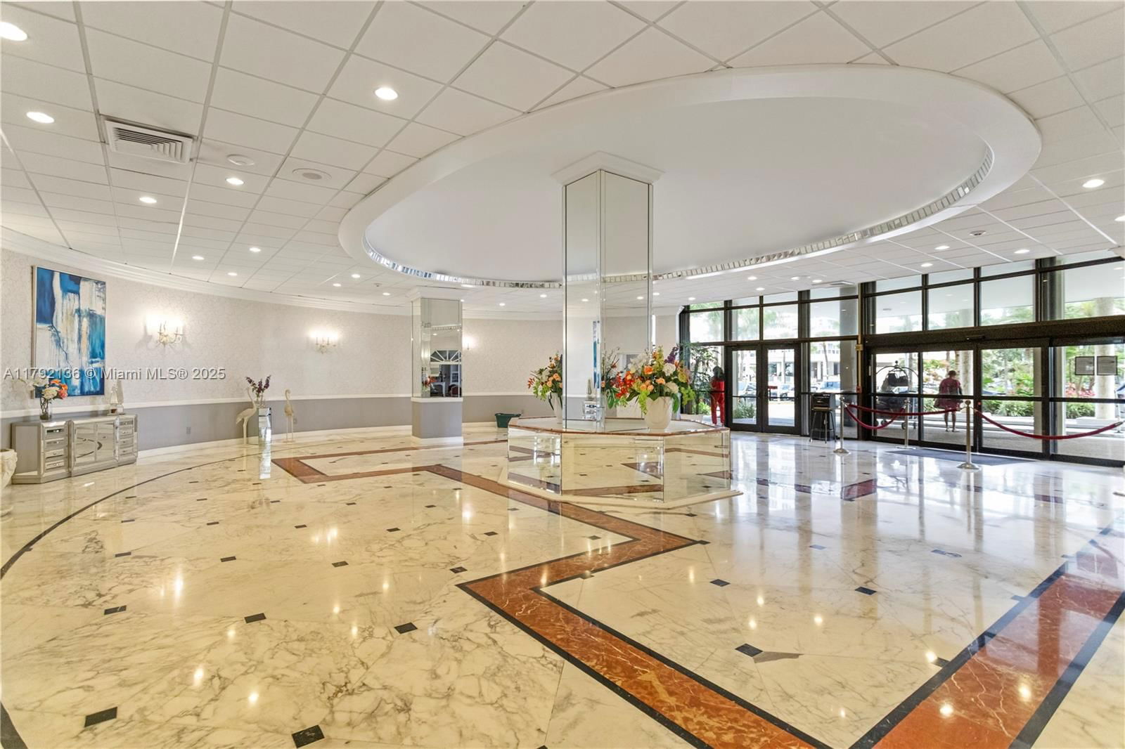 Real estate property located at 3800 Ocean Dr #1710, Broward, Hallmark Of Hollywood Con, Hollywood, FL