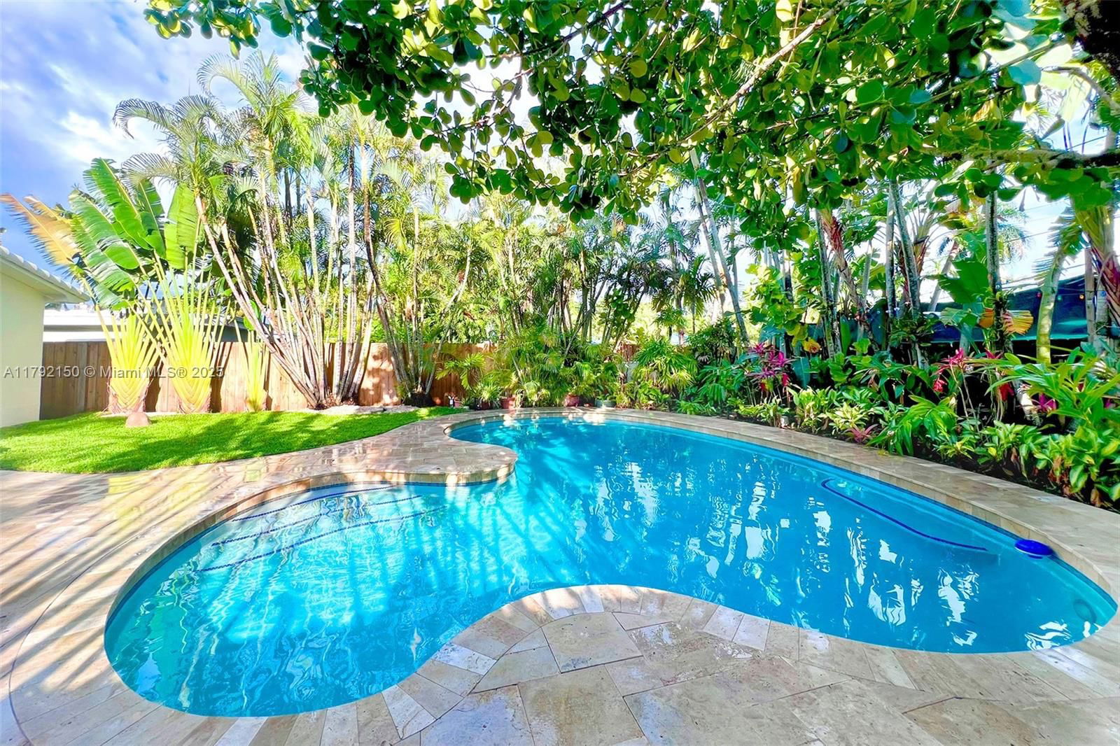 Real estate property located at 1318 Pierce St, Broward, Hollywood Lakes Section, Hollywood, FL