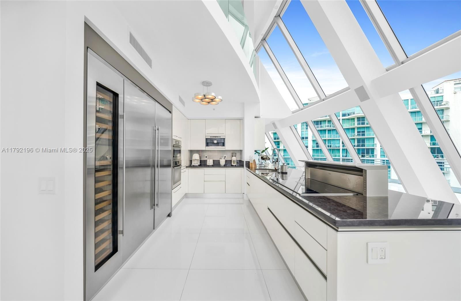 Real estate property located at 2950 188th St #547, Miami-dade, Artech Residences, Aventura, FL