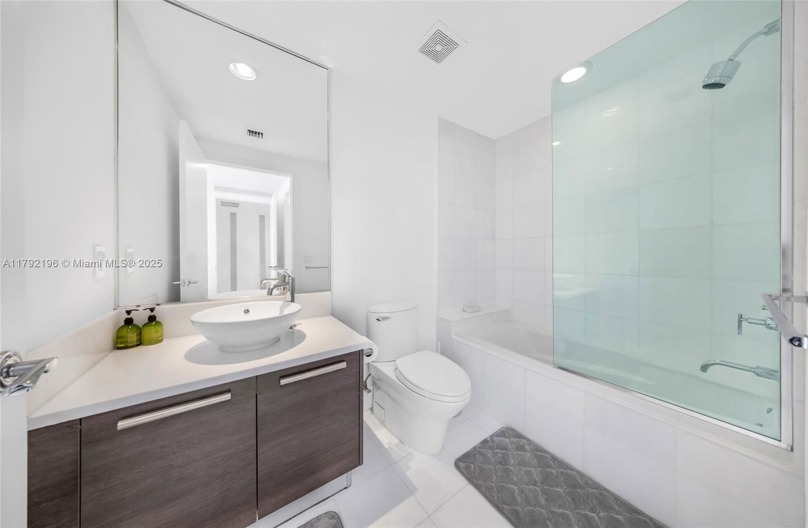 Real estate property located at 2950 188th St #547, Miami-dade, Artech Residences, Aventura, FL