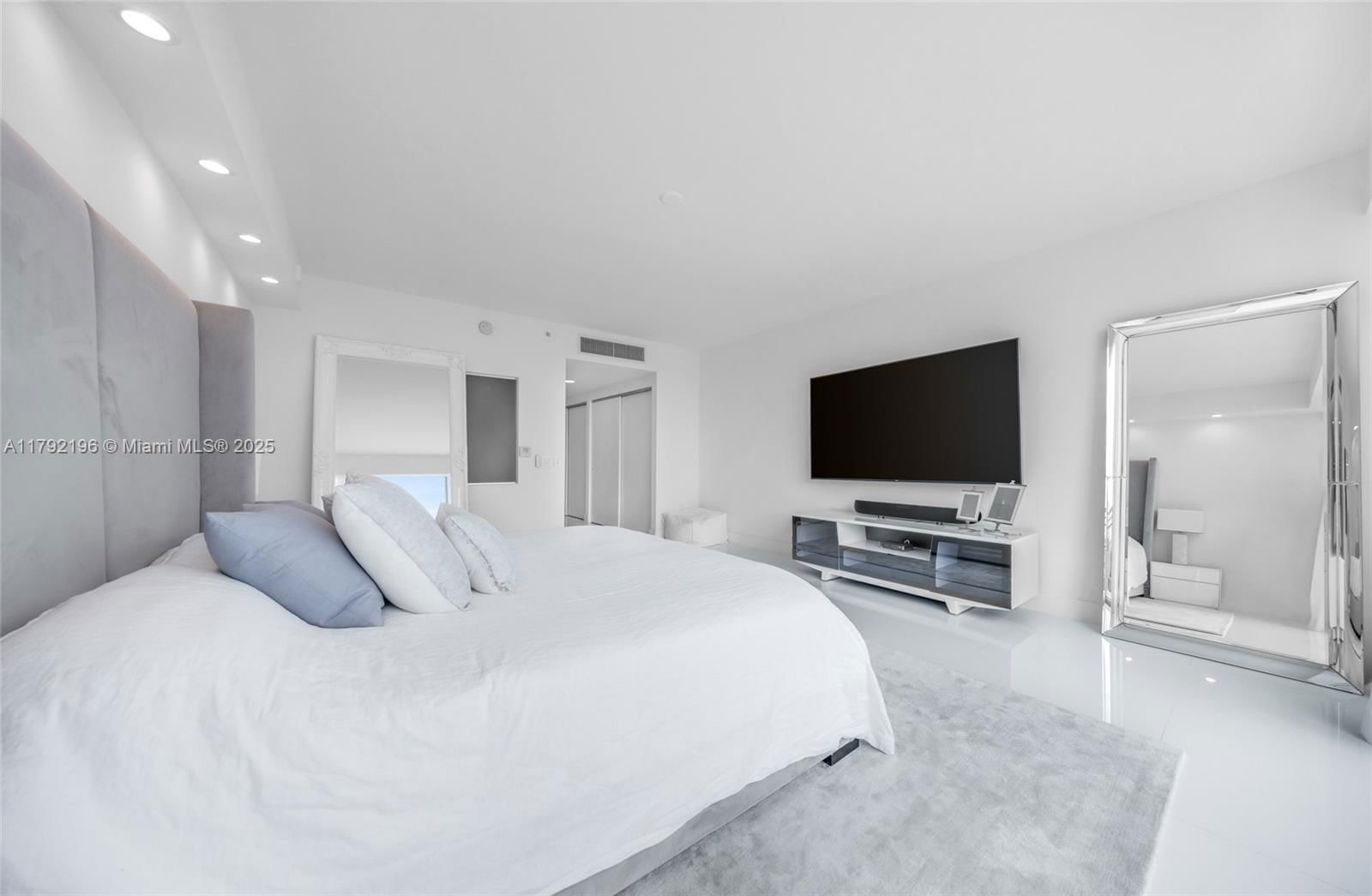 Real estate property located at 2950 188th St #547, Miami-dade, Artech Residences, Aventura, FL