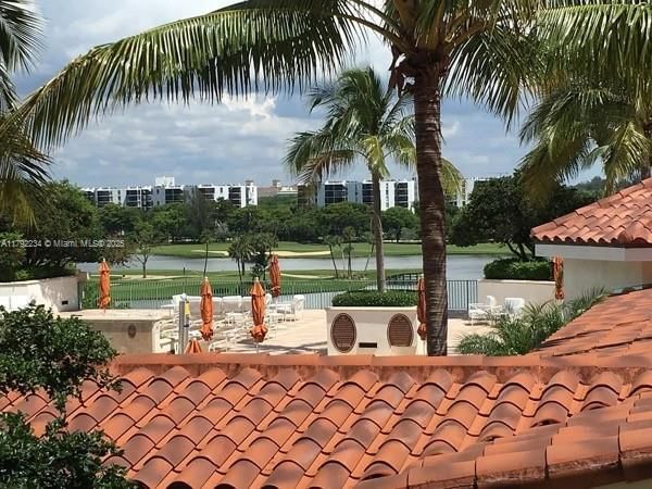 Real estate property located at 19900 Country Club Dr #612, Miami-dade, Turnberry Village So Towe, Aventura, FL