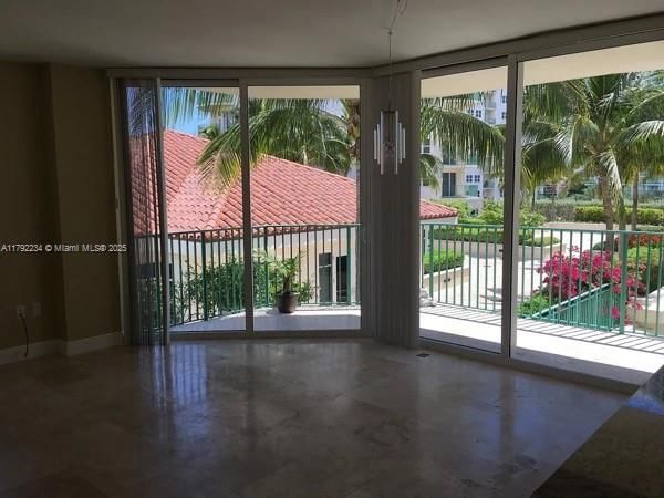 Real estate property located at 19900 Country Club Dr #612, Miami-dade, Turnberry Village So Towe, Aventura, FL