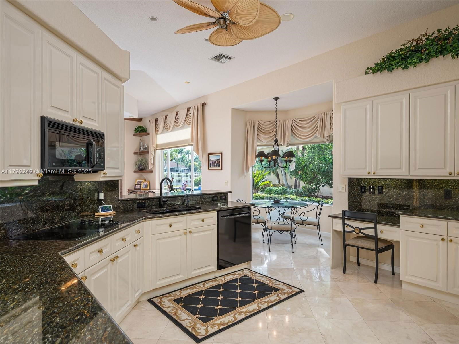 Real estate property located at 2456 Bay Isle Ct, Broward, Sector 7 - Parcels F G H, Weston, FL
