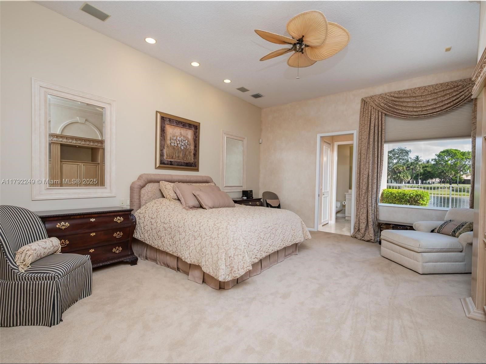 Real estate property located at 2456 Bay Isle Ct, Broward, Sector 7 - Parcels F G H, Weston, FL