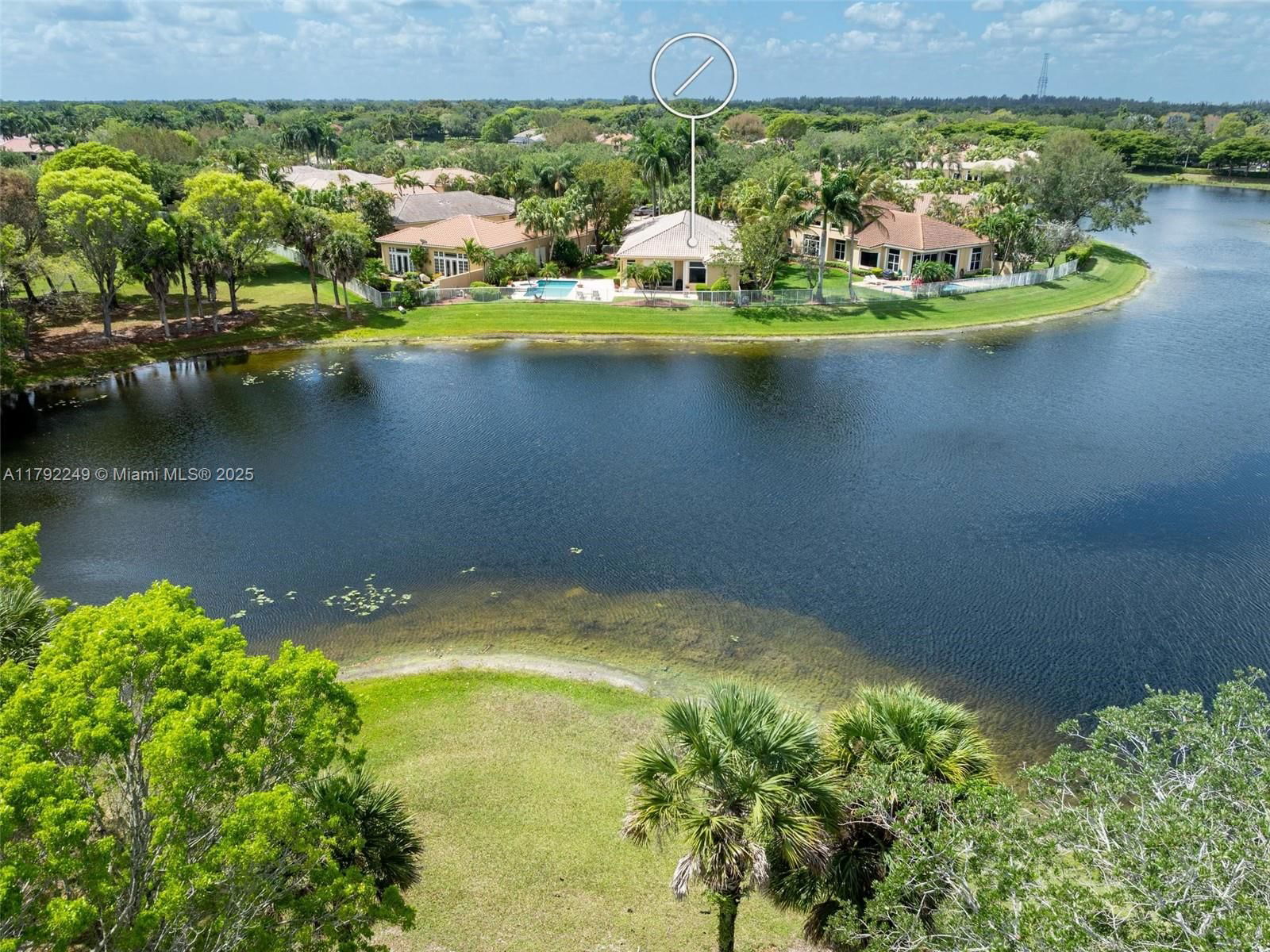 Real estate property located at 2456 Bay Isle Ct, Broward, Sector 7 - Parcels F G H, Weston, FL