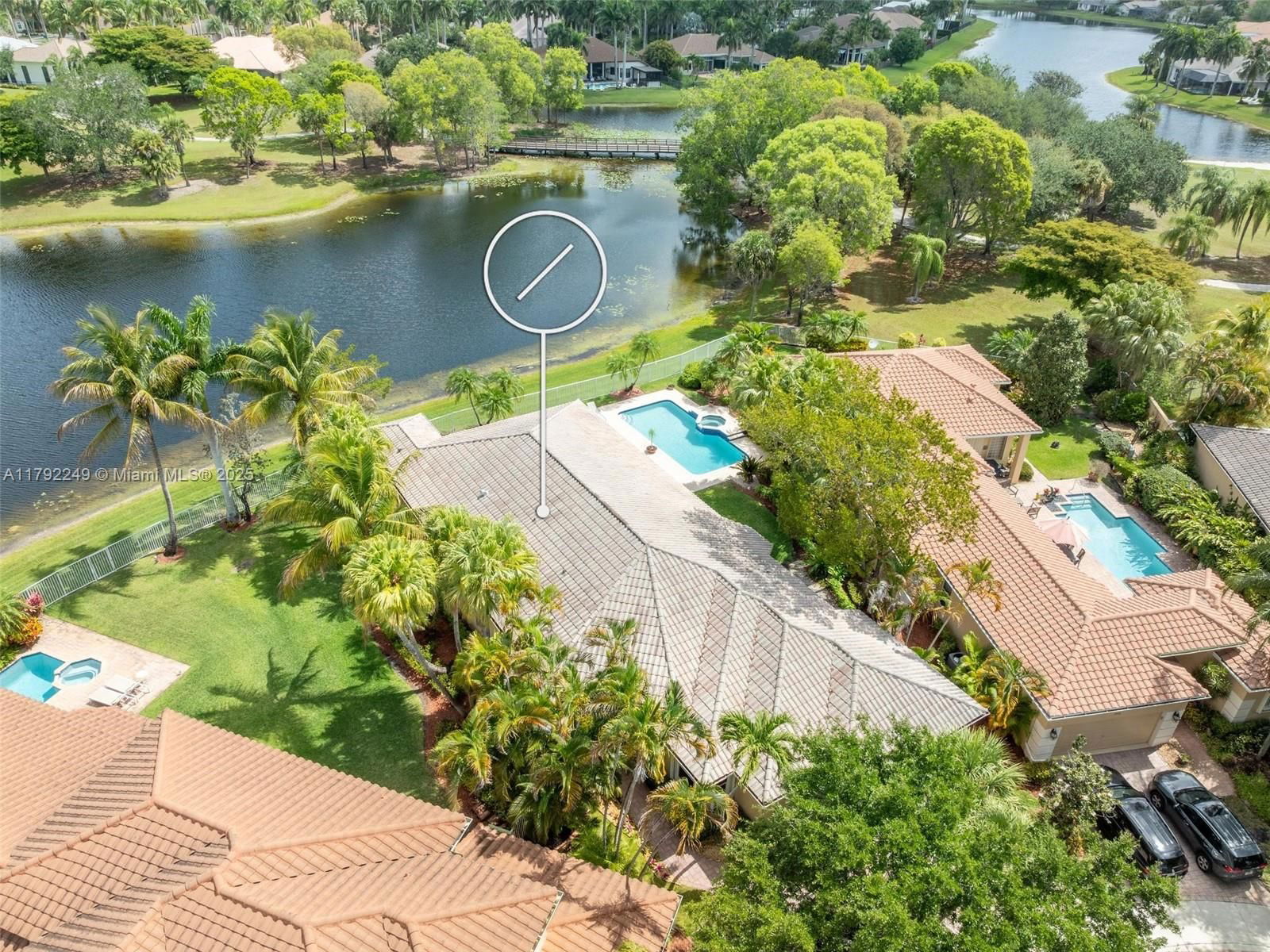 Real estate property located at 2456 Bay Isle Ct, Broward, Sector 7 - Parcels F G H, Weston, FL