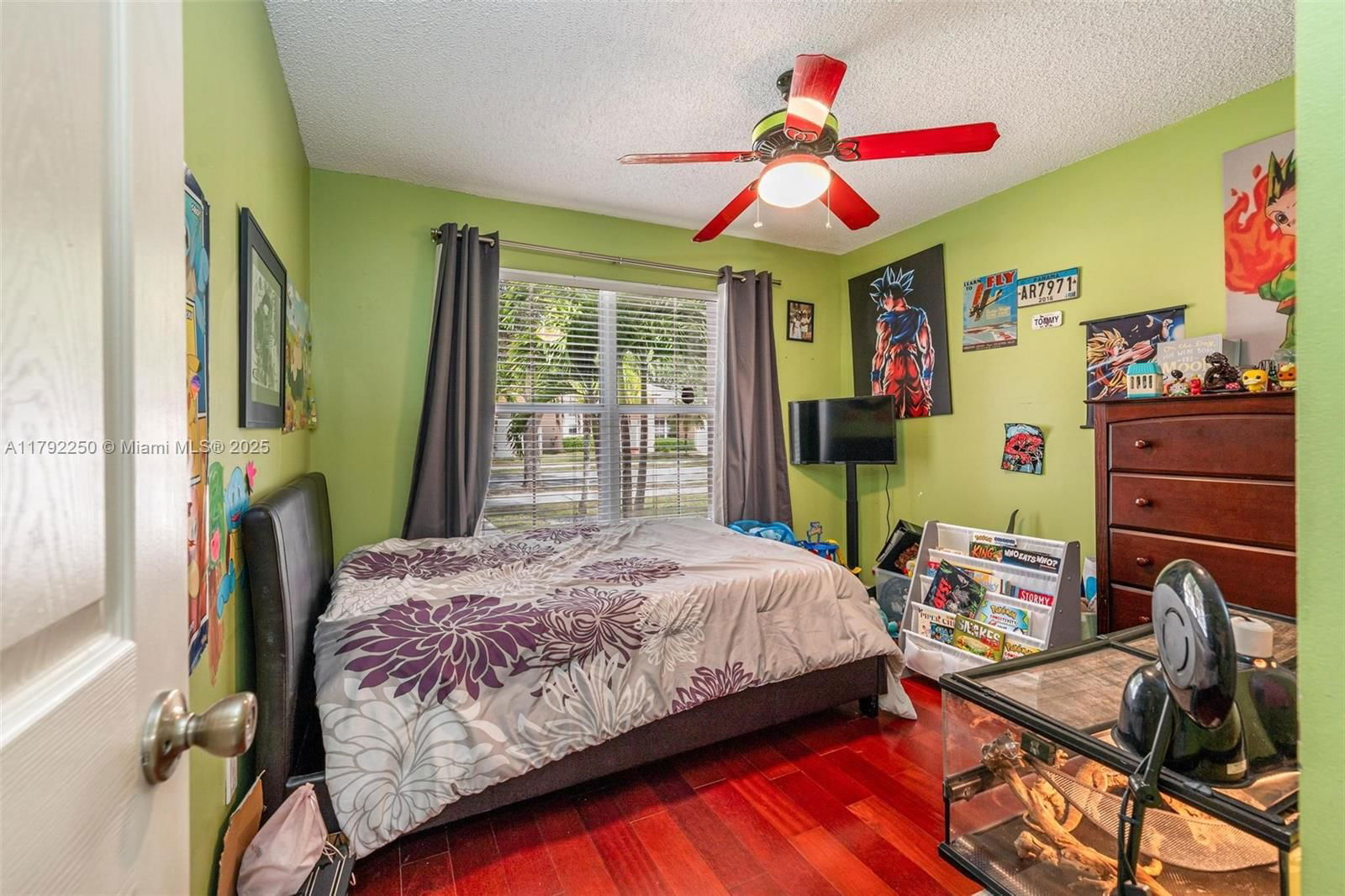 Real estate property located at 14024 Cypress Cove Cir, Broward, West Park-west Parcel, Davie, FL