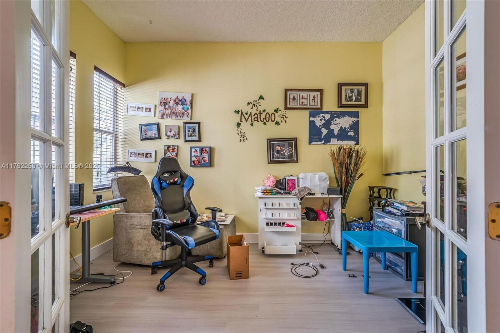Real estate property located at 14024 Cypress Cove Cir, Broward, West Park-west Parcel, Davie, FL