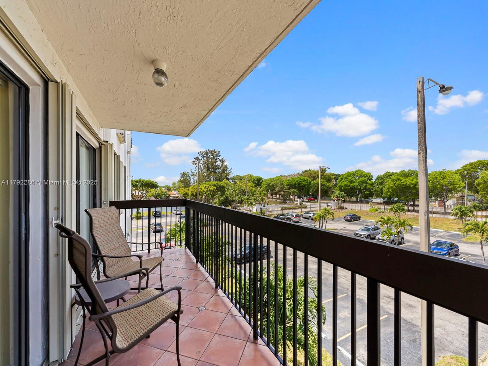 Real estate property located at 1300 122nd Ave #303-2, Miami-dade, Peninsula At Intl Gardens, Miami, FL