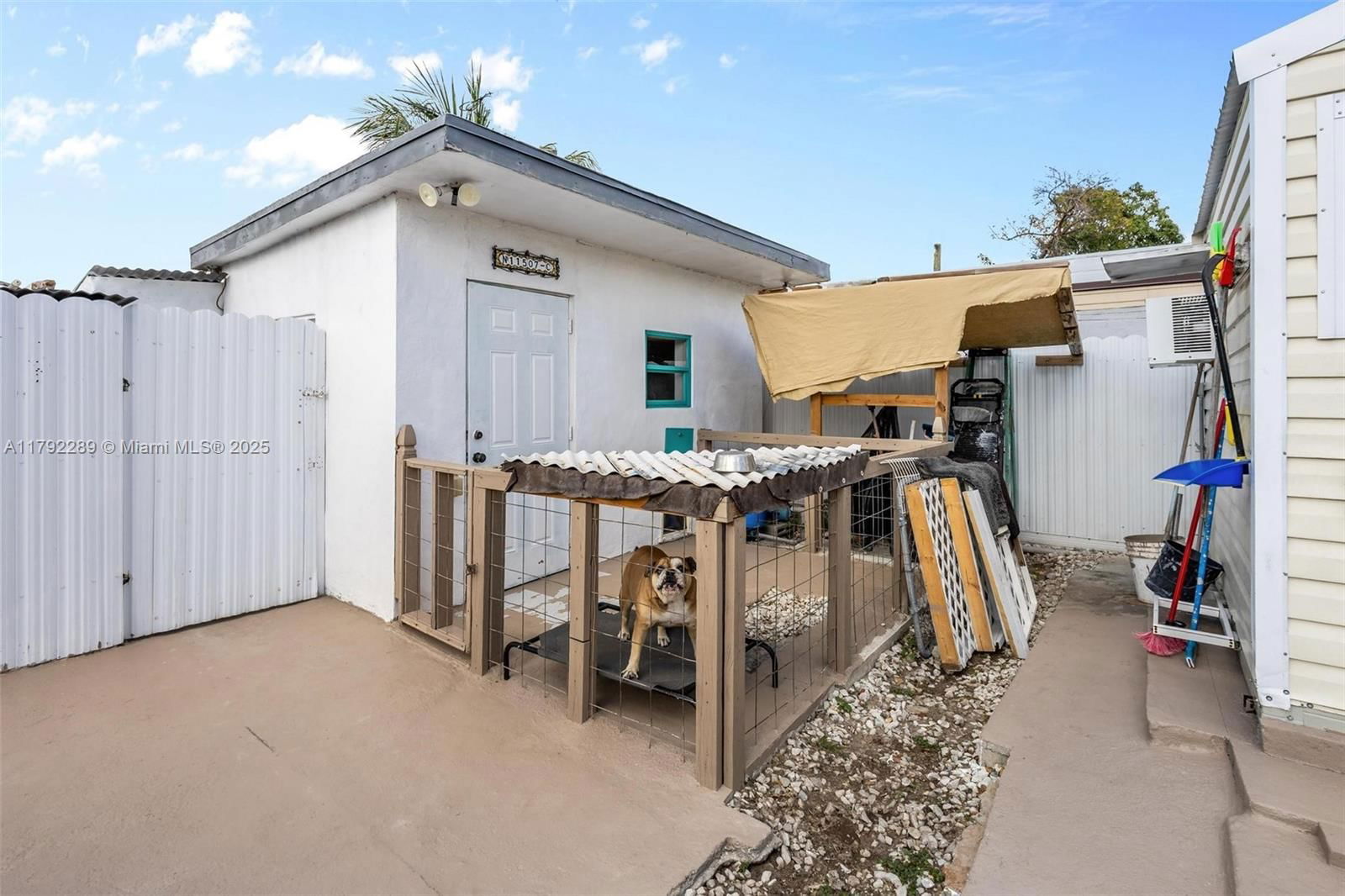 Real estate property located at 9365 44th St, Miami-dade, Ascot Park, Miami, FL