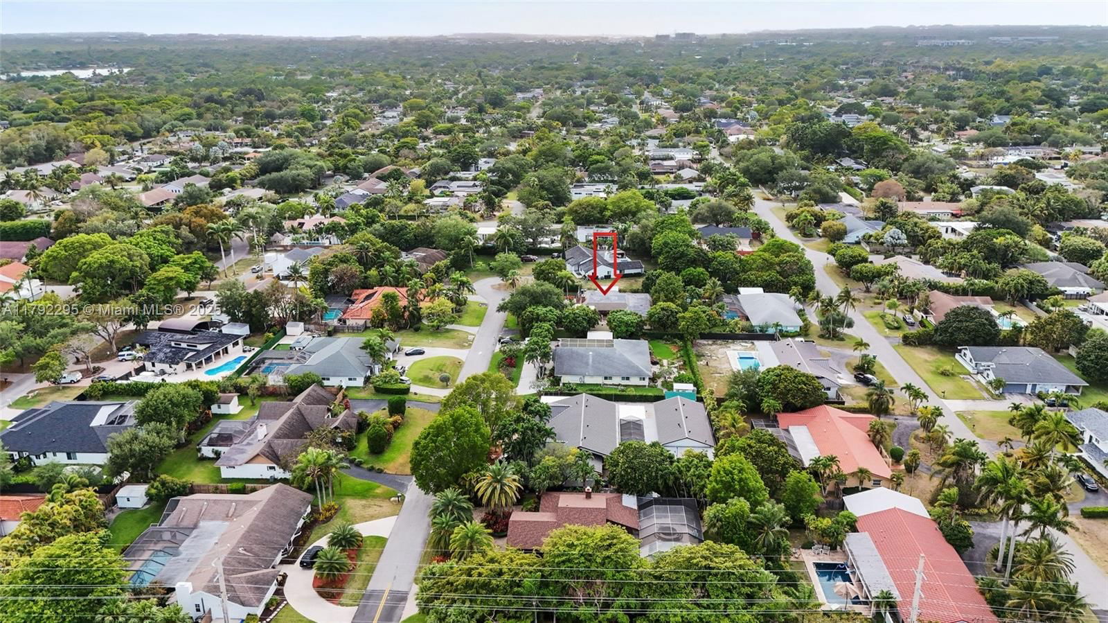 Real estate property located at 8261 186th St, Miami-dade, Old Cutler Grove, Cutler Bay, FL