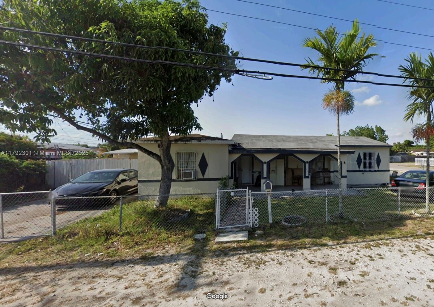 Real estate property located at 3555 92nd Ter, Miami-dade, Broadmoor Manor, Miami, FL