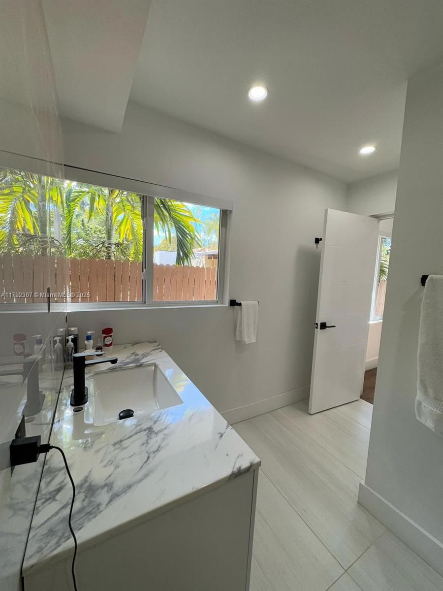 Real estate property located at 1955 5th Ave, Miami-dade, Holleman Park, Miami, FL