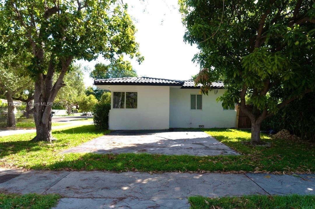 Real estate property located at 1955 5th Ave, Miami-dade, Holleman Park, Miami, FL
