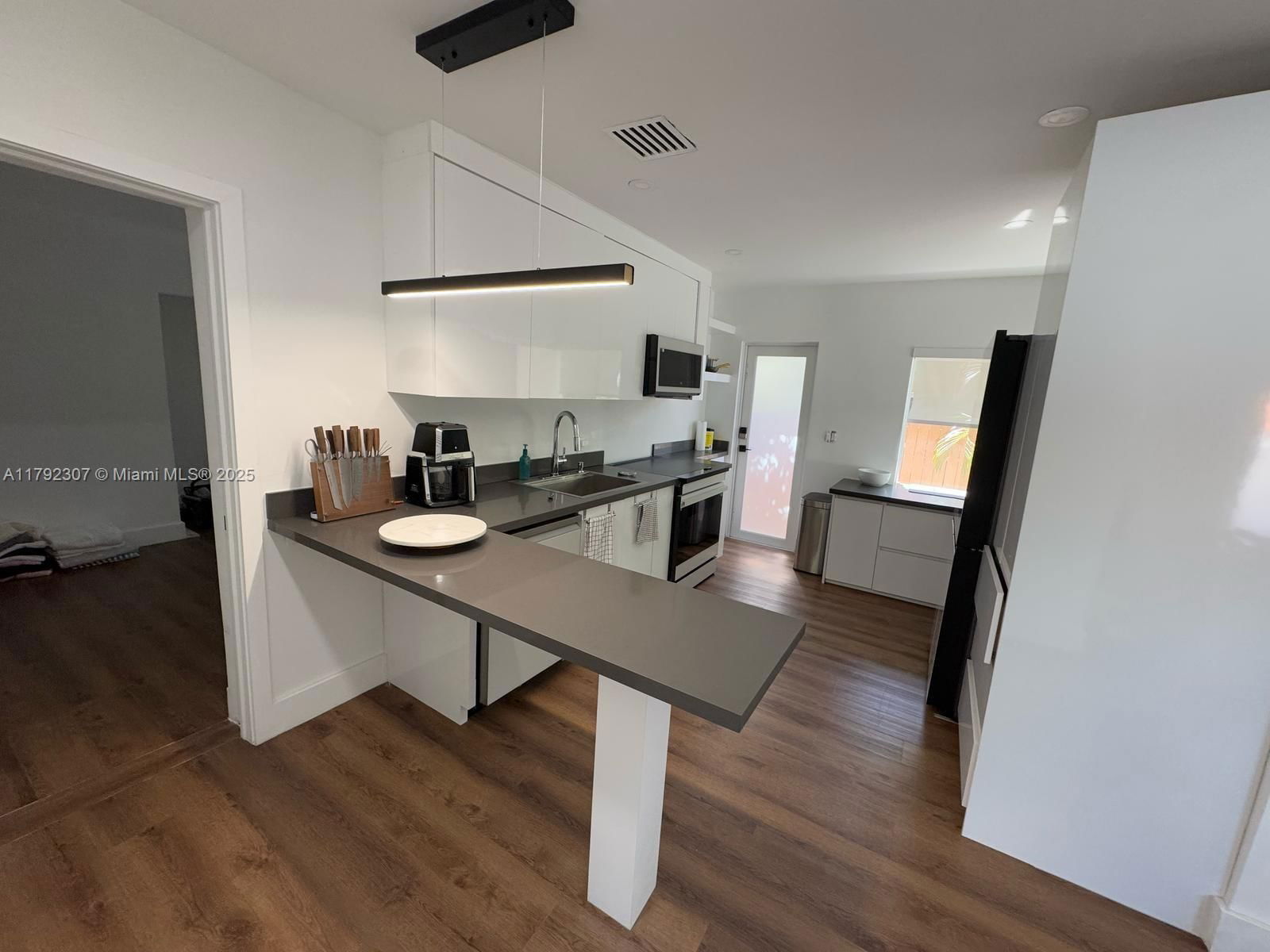Real estate property located at 1955 5th Ave, Miami-dade, Holleman Park, Miami, FL