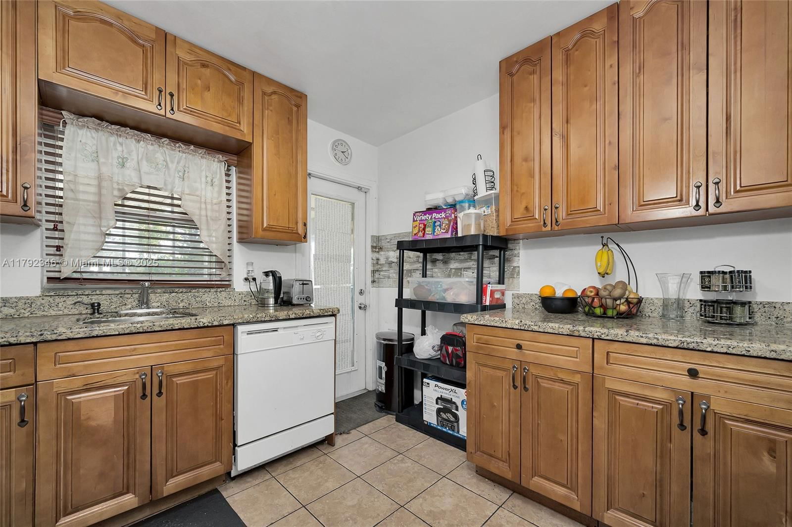 Real estate property located at 6550 28th St, Broward, Miramar Park, Miramar, FL