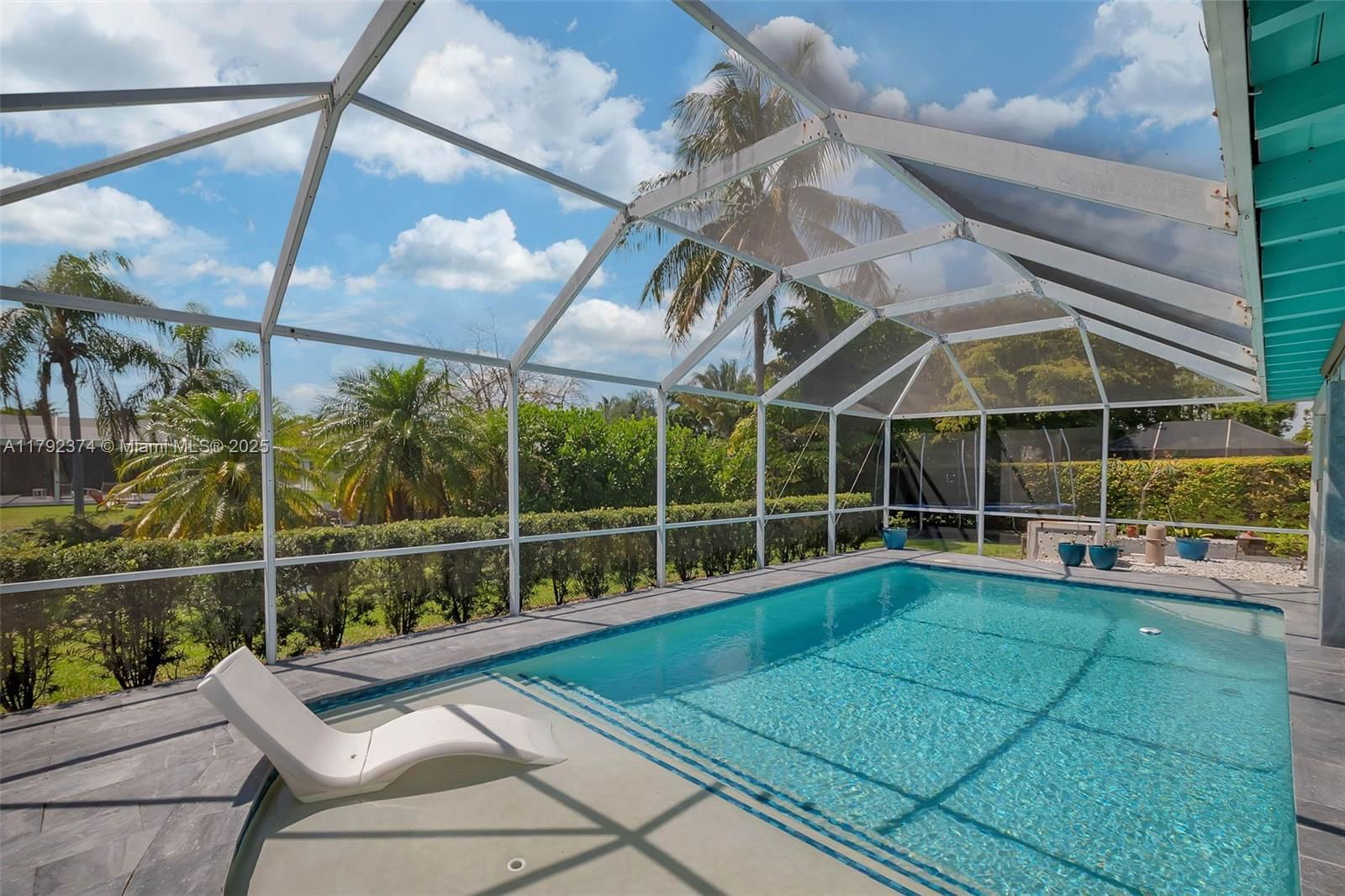 Real estate property located at 16840 87th Ave, Miami-dade, Maral Estates Sec 3, Palmetto Bay, FL