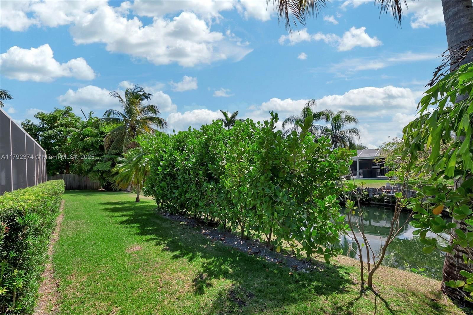Real estate property located at 16840 87th Ave, Miami-dade, Maral Estates Sec 3, Palmetto Bay, FL