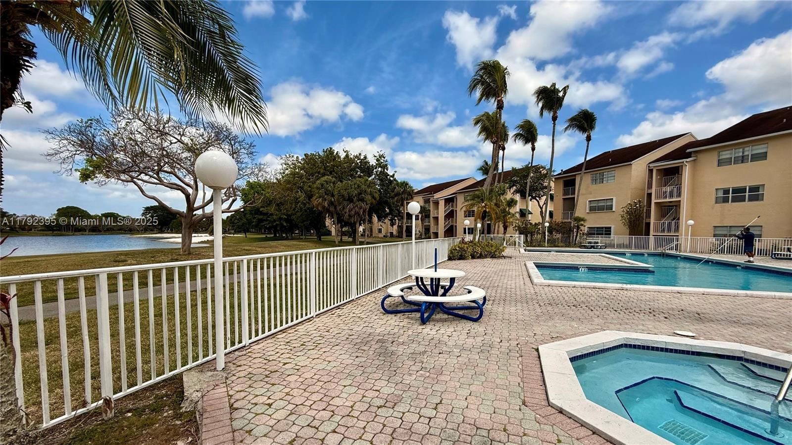 Real estate property located at 15330 106th Ter #921, Miami-dade, Hammocks Trails Condo, Miami, FL